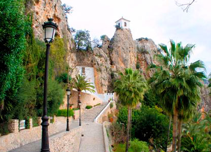 Rutas y tours por Guadalest