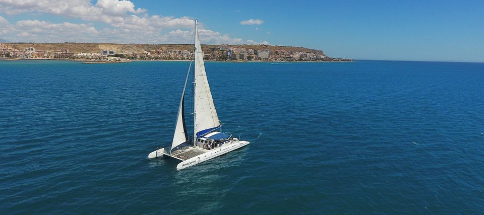 benidorm- dmc- catamaran 